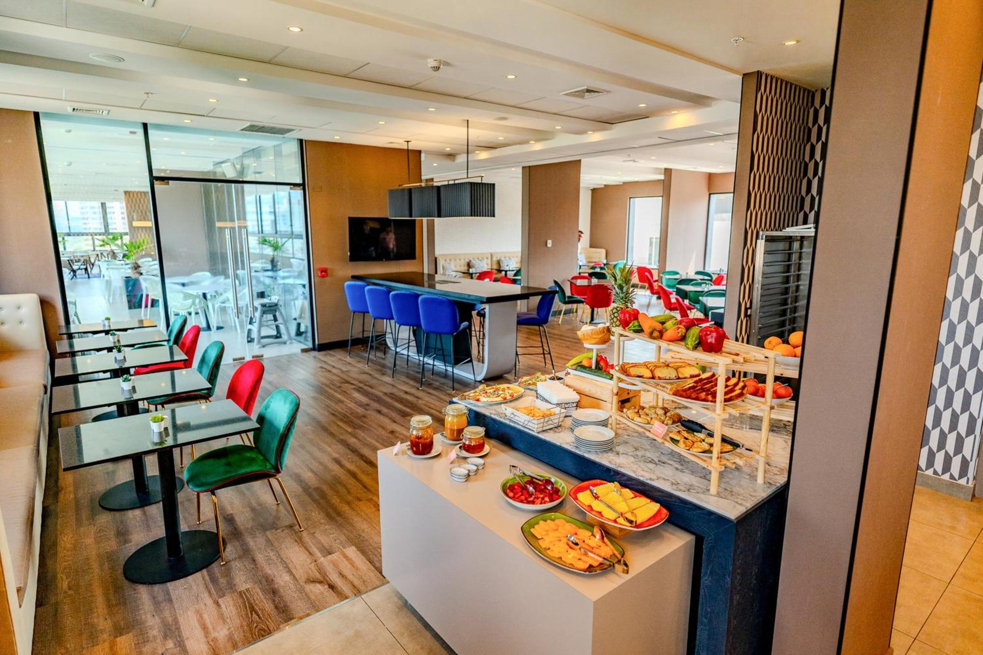 Hampton By Hilton Santiago Las Condes Экстерьер фото