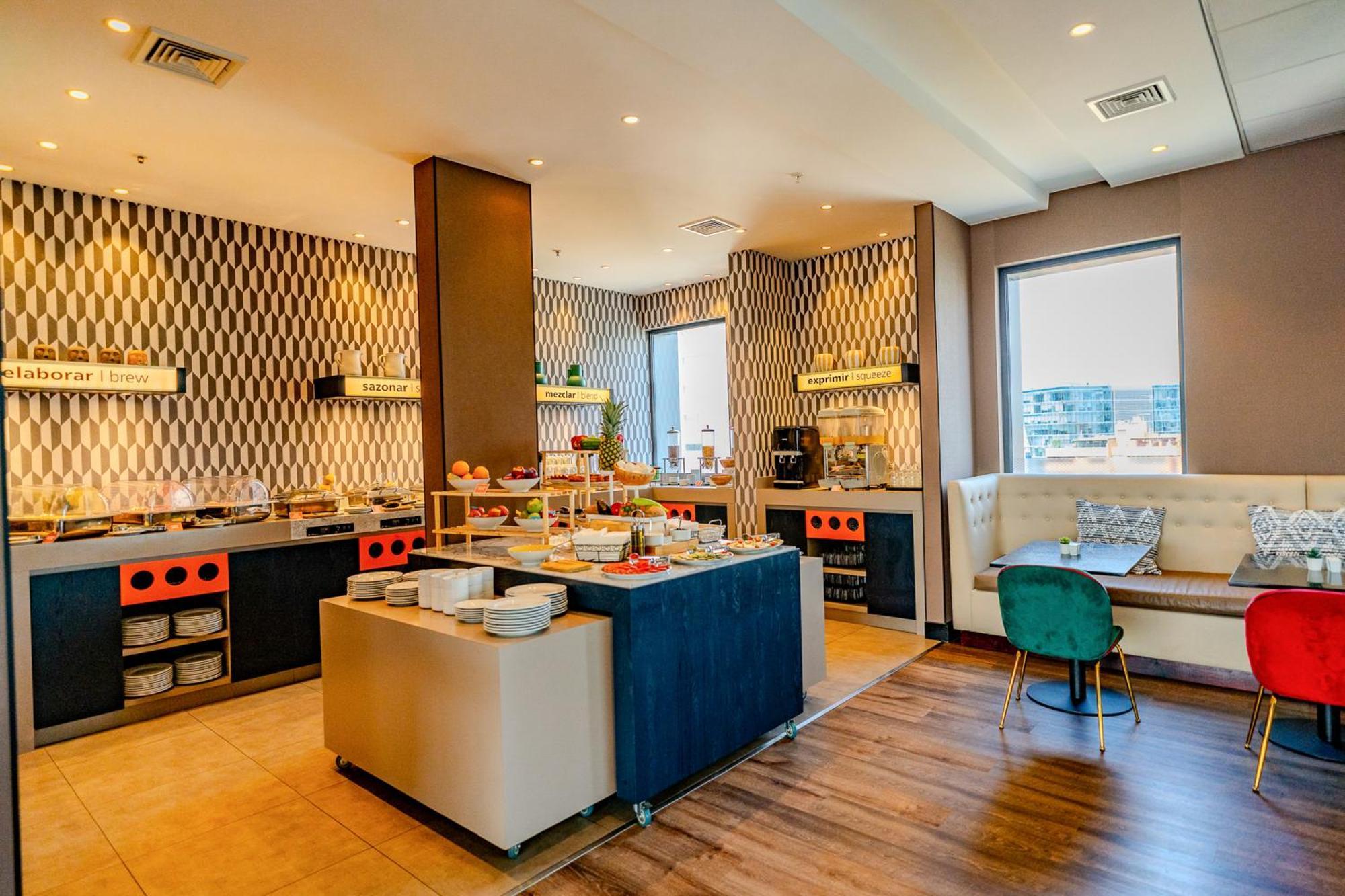 Hampton By Hilton Santiago Las Condes Экстерьер фото